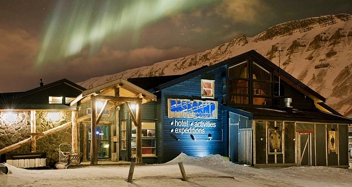 basecamp savalbard